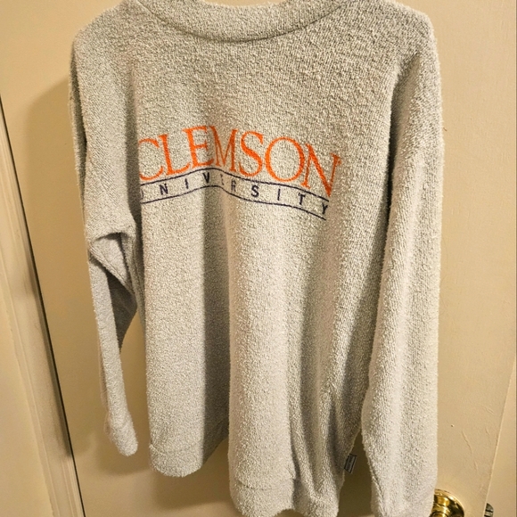 Clemson University Whoolly Threads sweatshirt. Size medium - Picture 1 of 3